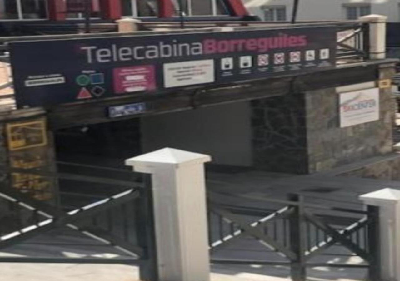 Apartamento Ameto En La Plaza Pradollano"Junto Al Telecabina Borreguiles" เซียร์ราเนบาดา ภายนอก รูปภาพ